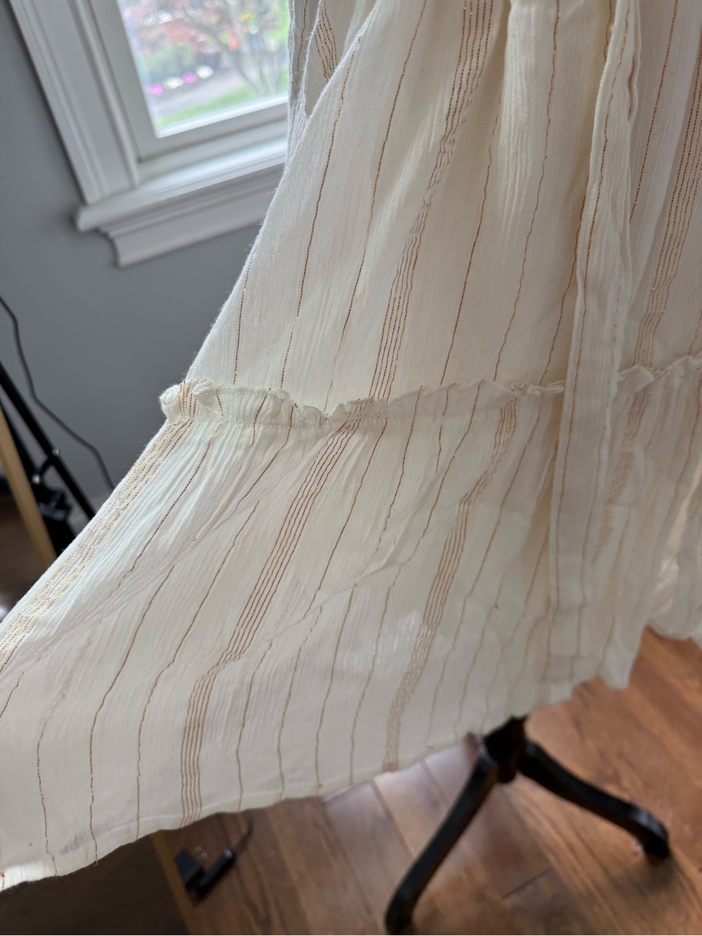 Raga Sold at Anthropologie Lightweight Cream Tiered Mini Dress Gold Shimmer Sz S - Picture 7 of 12